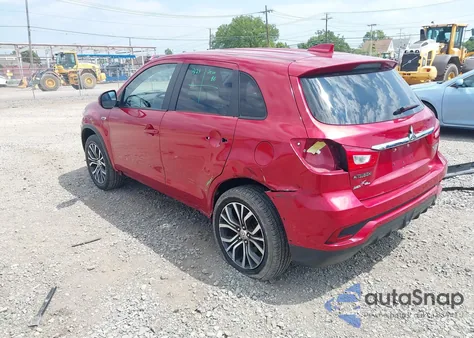 2018 Mitsubishi Outlander Sport 2.0 Es z USA, uszkodzony, nr VIN JA4AP3AU3JU006835